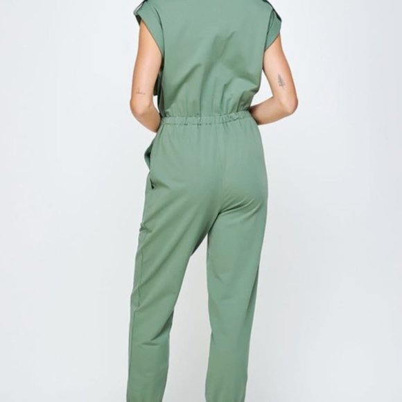 Women's Heather Grey One-Piece – Cinched Waist Jumpsuit with Folded Sleeves - Picture 3 of 9